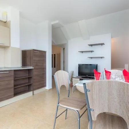 Sea View Appartement Ravda